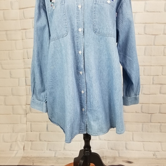 Mickey Unlimited button front shirt size L pockets - Picture 6 of 8